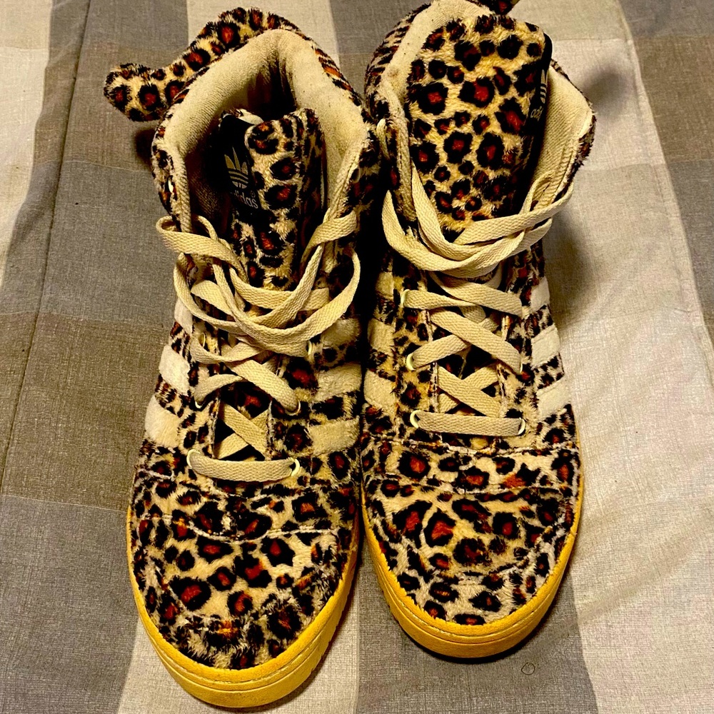 Men's Size 12  Adidas Jeremy Scott Animal print sneakers